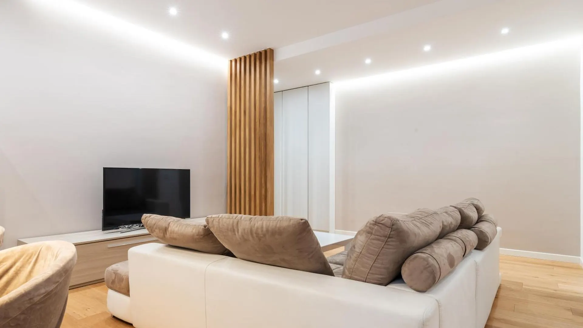 Apartment Splendido Trilocale A Milano: Comfort E Stile Italy