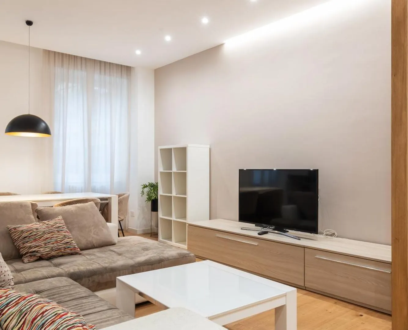 Apartment Splendido Trilocale A Milano: Comfort E Stile