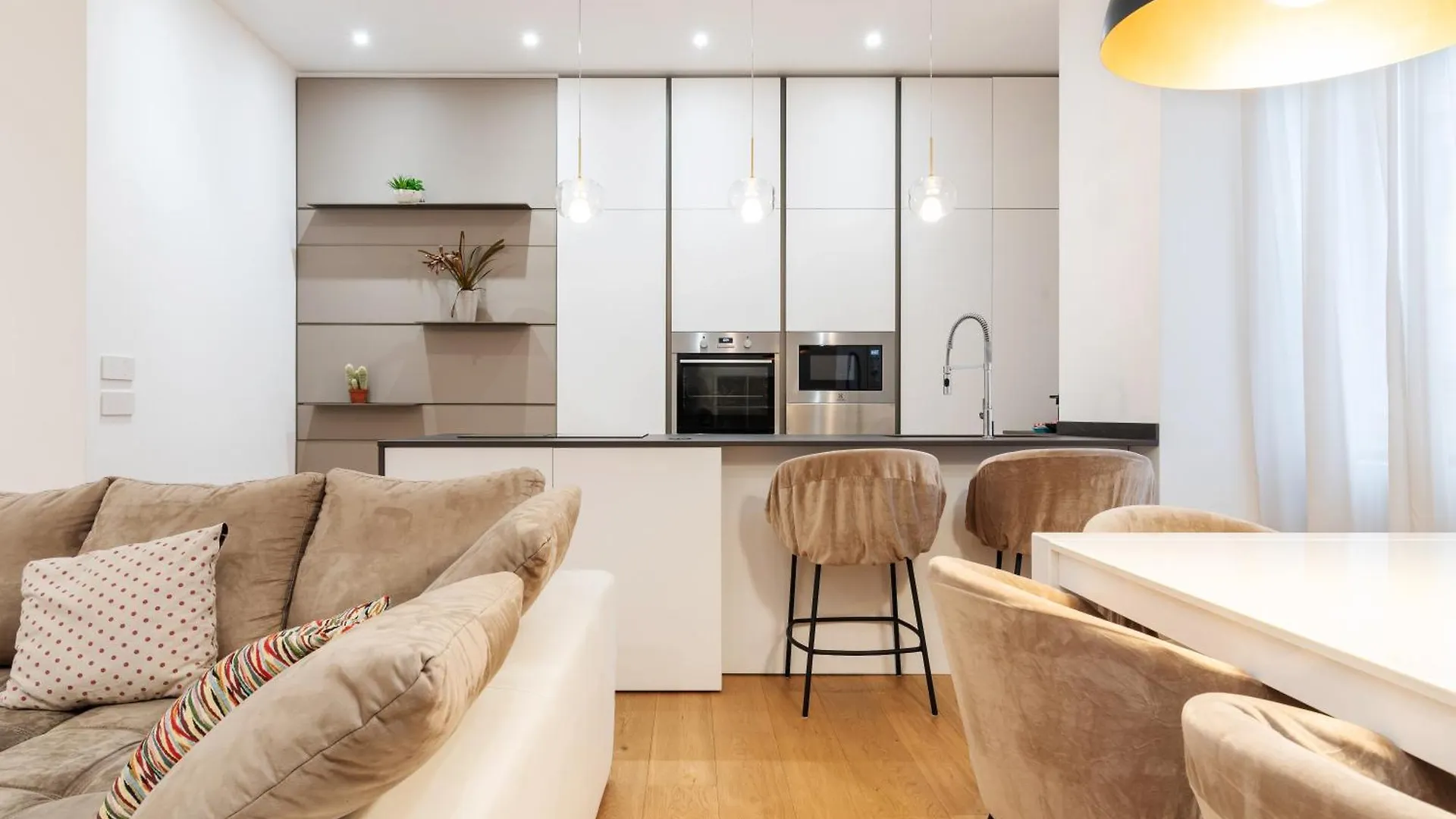 Splendido Trilocale A Milano: Comfort E Stile Apartment Milan